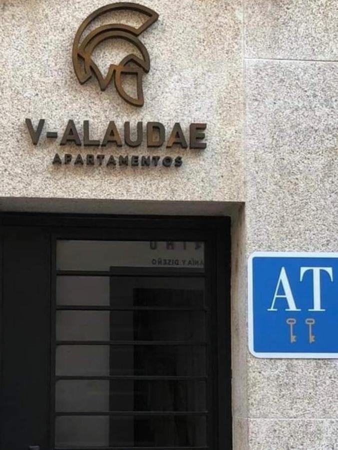 Alaudae Apartamentos -Centro- Garaje Privado-Jacuzzi Exterior Bajo Peticion - Mérida Dış mekan fotoğraf