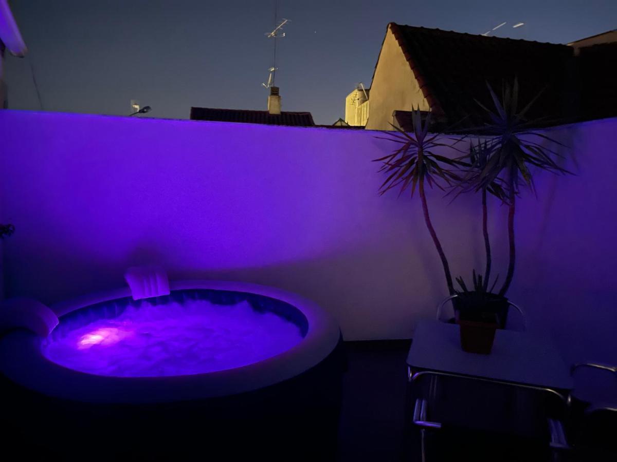 Alaudae Apartamentos -Centro- Garaje Privado-Jacuzzi Exterior Bajo Peticion - Mérida Dış mekan fotoğraf