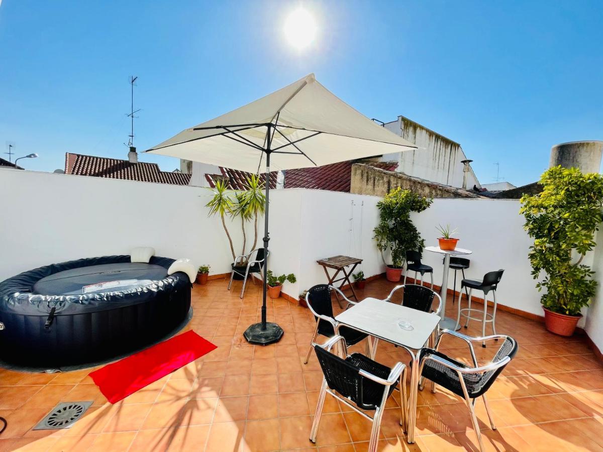 Alaudae Apartamentos -Centro- Garaje Privado-Jacuzzi Exterior Bajo Peticion - Mérida Dış mekan fotoğraf