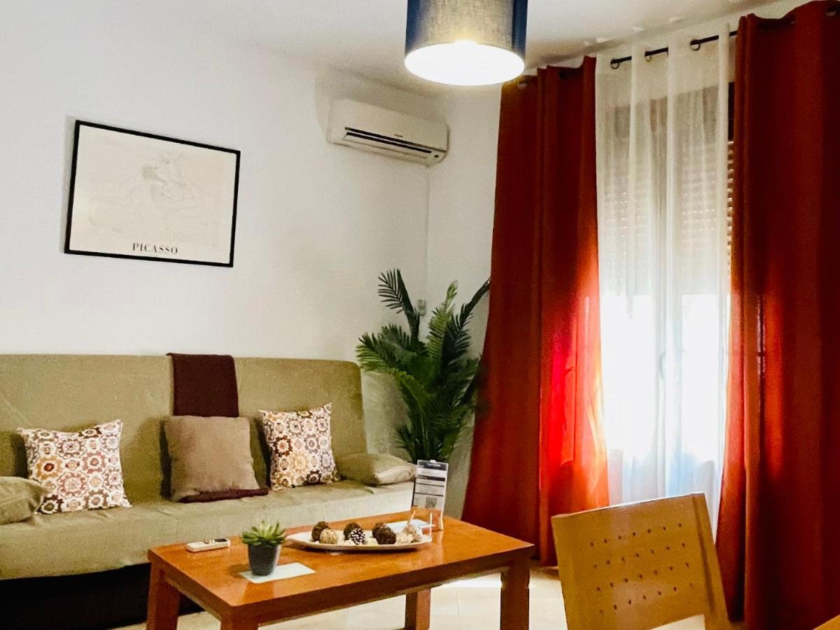 Alaudae Apartamentos -Centro- Garaje Privado-Jacuzzi Exterior Bajo Peticion - Mérida Dış mekan fotoğraf