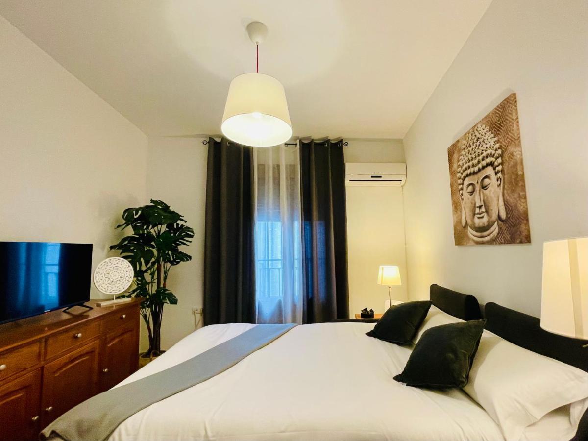 Alaudae Apartamentos -Centro- Garaje Privado-Jacuzzi Exterior Bajo Peticion - Mérida Dış mekan fotoğraf